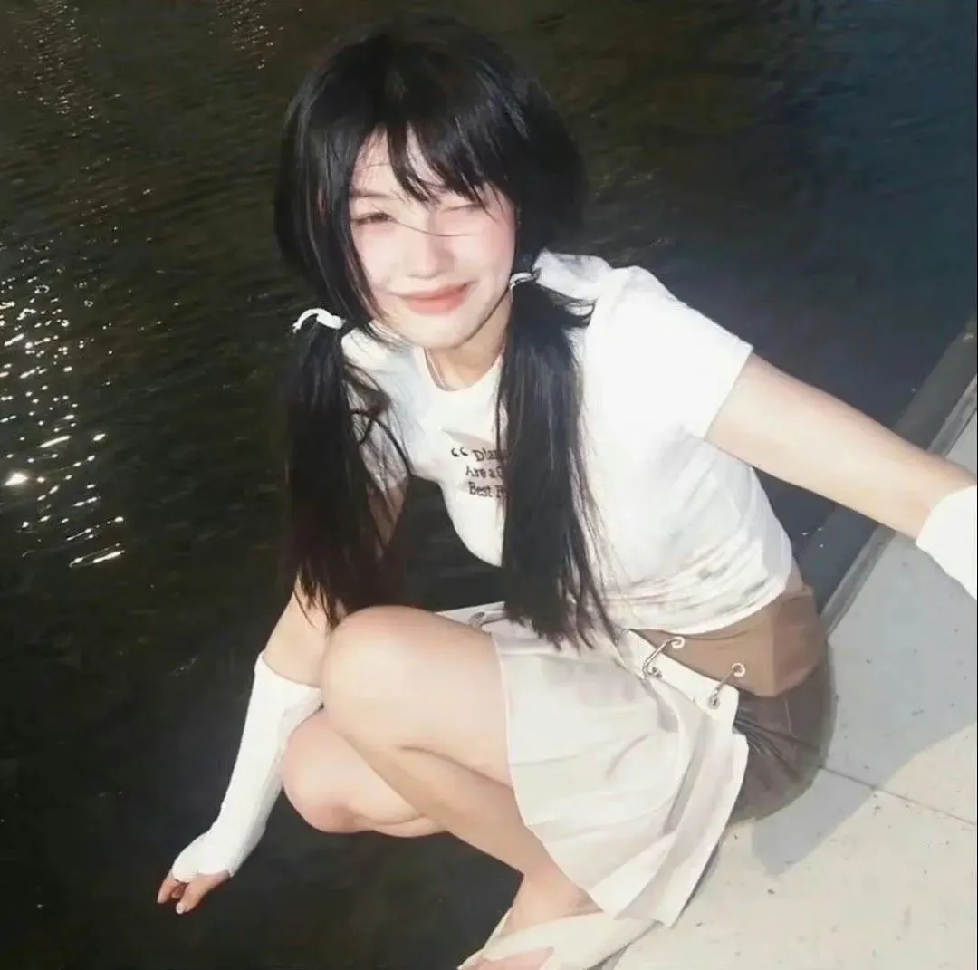 韩国文艺纯爱天花板《八月照相馆》韩石圭沈银河：面对死亡的平静，最克制也最动人的爱