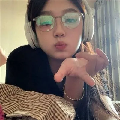 绝美女性复仇《亲切的金子》李英爱主演：天使面孔下的致命杀机，画面极具美感