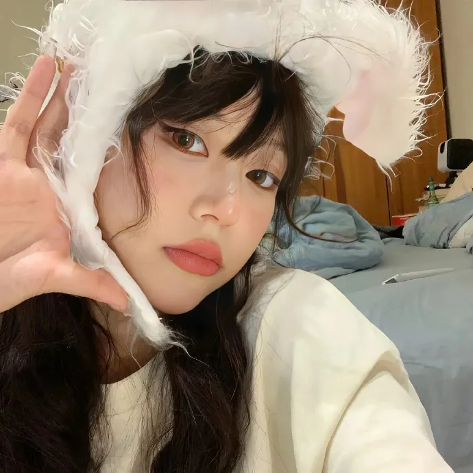 悬疑犯罪暴力《渴望》中岛哲也执导：病态美少女失踪案，揭开深不见底的罪恶黑洞